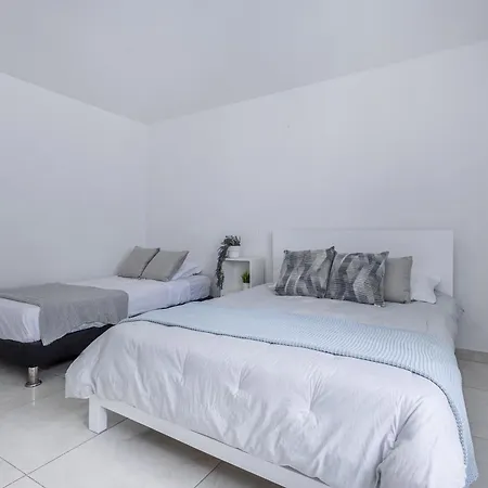 Apto 877 Apartamento